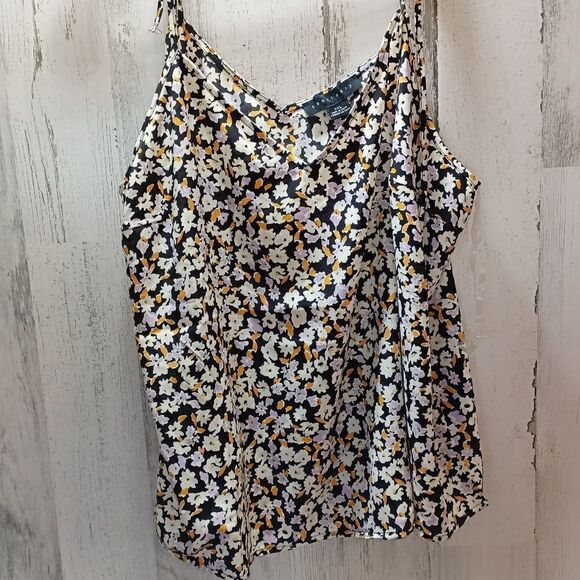 NWOT Sanctuary top - Picture 1 of 3